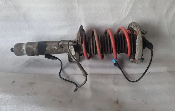 BMW M4 F82 F83 Front shock absorber/damper 2284788 F80MV35K 10541310