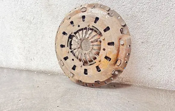 Opel Omega B2 Pressure plate 