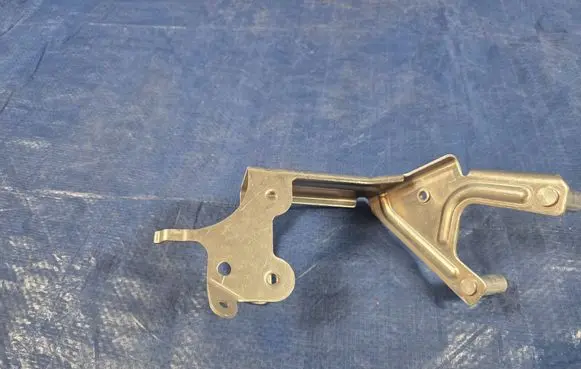 Mercedes-Benz E W213 Radiator support slam panel bracket A2138316300
