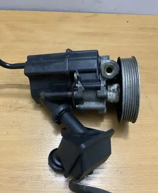 Porsche Boxster 986 Power steering pump 99631402005 98631422502