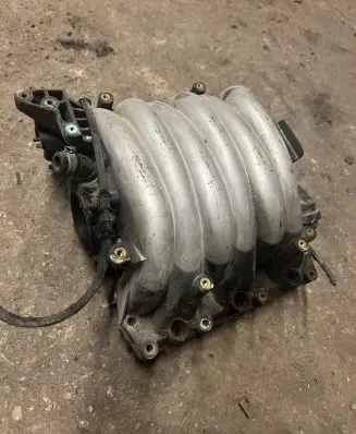 Audi A6 S6 C5 4B Intake manifold 078133223S 2902000949 078133151