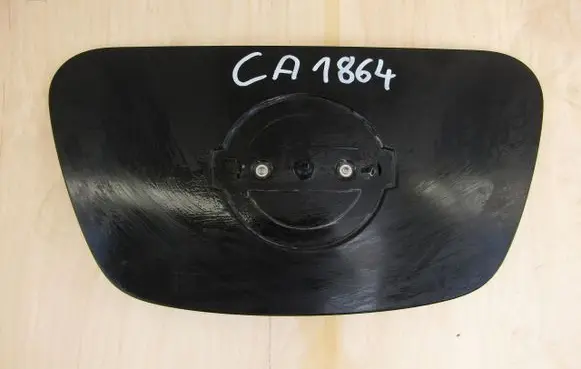 Nissan Leaf I (ZE0) Electric car charge socket cover 