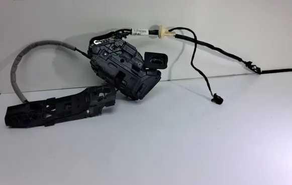 Volkswagen e-Golf Front door lock 5G4837086A B6A5TB837016A 5N0839885H