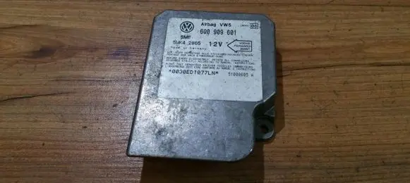 Volkswagen Polo III 6N 6N2 6NF Airbag control unit/module 6q0909601 5wk42865