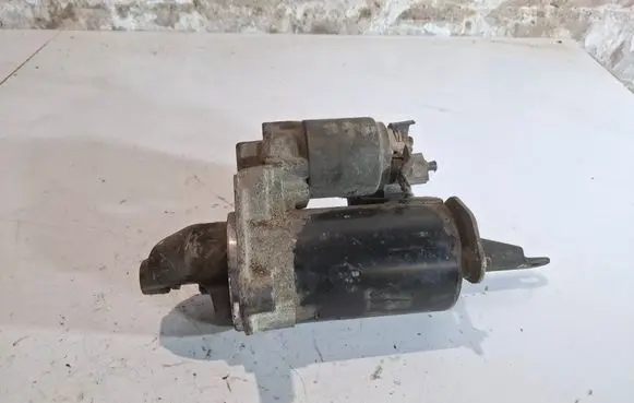 Ford Fiesta Starter motor 0001107043 96FB11000KC