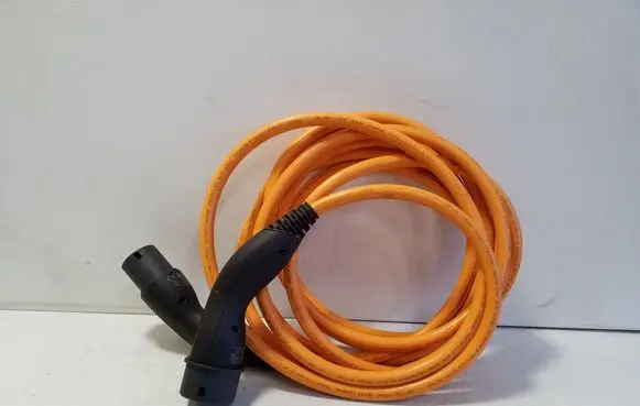 Toyota C-HR II Electric car charging cable PZ42DT0B15