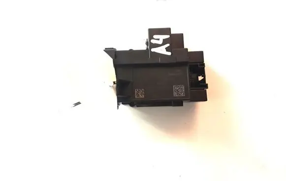 Audi A4 S4 B8 8K Ignition lock 8k0909131