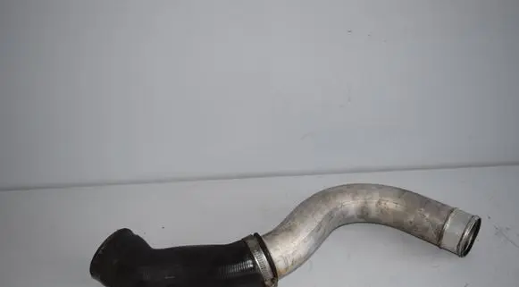 BMW 5 E39 Intercooler hose/pipe 2249669
