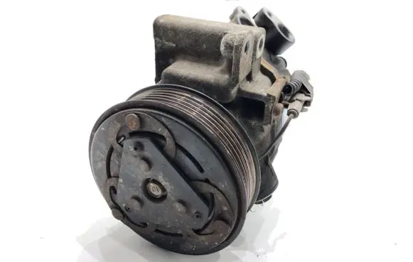 Toyota Aygo AB10 Air conditioning (A/C) compressor (pump) 883100H010C