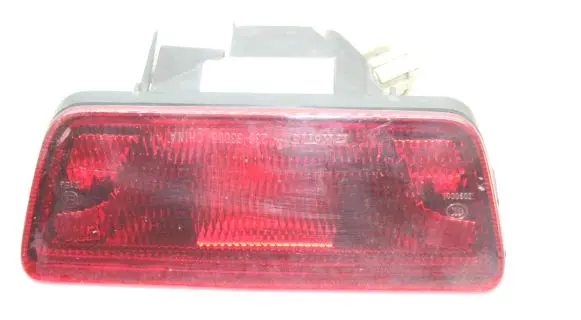 Nissan Leaf I (ZE0) Third/center stoplight