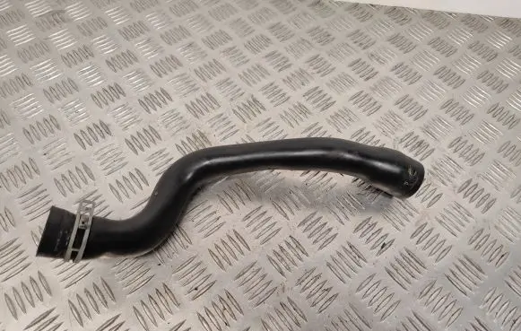 Citroen DS5 Engine coolant pipe/hose 9681777880