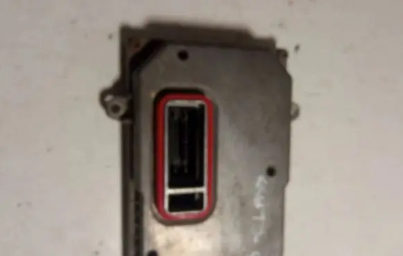 Mercedes-Benz B W245 Headlight ballast module Xenon 1307329119 1039F01460 A1698200885