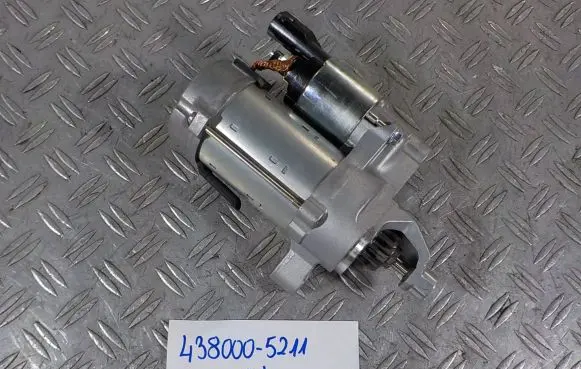 Audi A4 S4 B9 8W Starter motor 438000-5211
