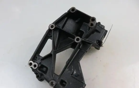 Generator/alternator bracket