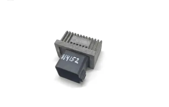 Mitsubishi Space Star Glow plug pre-heat relay 7700115078
