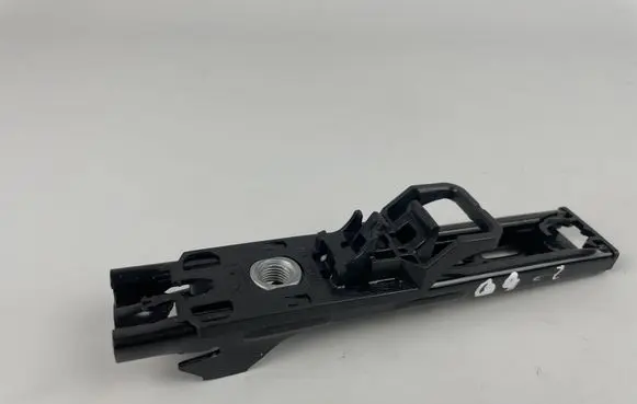 Volkswagen PASSAT B9 Seat belt height adjuster 565857819A