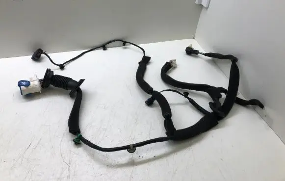 MG MG3 II Front door wiring loom 10356980