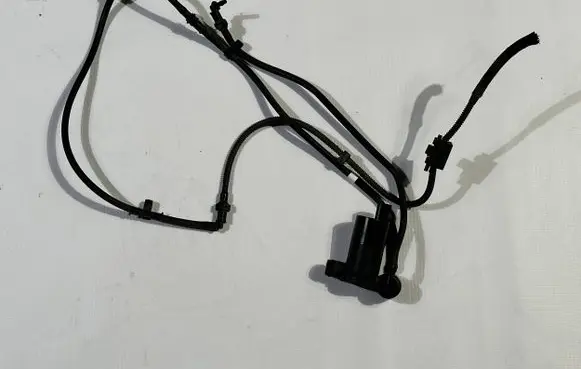 Ford Explorer VI Headlight washer pump GN15-17664