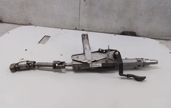 Volkswagen Transporter - Caravelle T5 Steering wheel axle 7H0857292