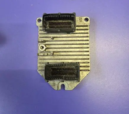 Opel Vectra C Engine control unit/module 55352666 5WK91740 S0301003