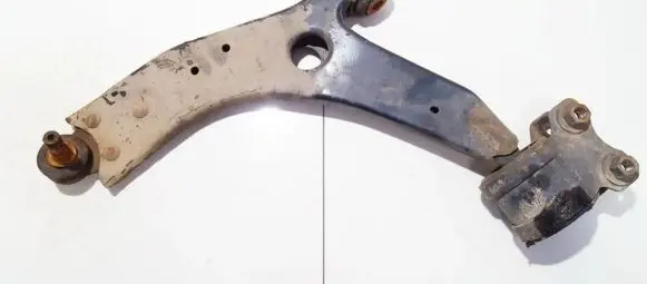 Ford Focus Front lower control arm/wishbone