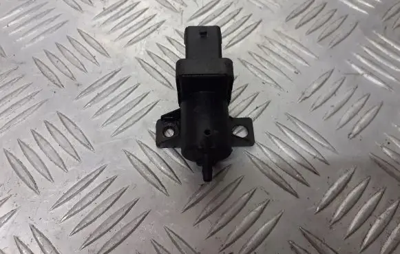 Lancia Delta III Valve vacuum 55204916