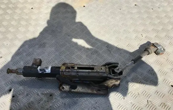 Citroen C6 Steering wheel axle