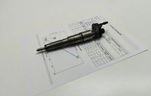 BMW 5 E60 E61 Fuel injector 0445115048 7792721 048
