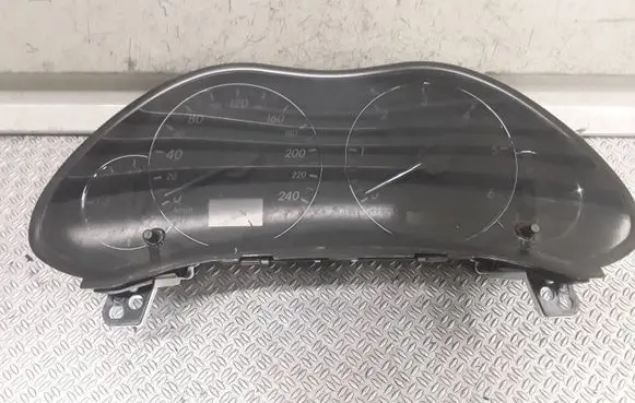 Toyota Avensis T250 Speedometer (instrument cluster) 8380005631 MB2574300150