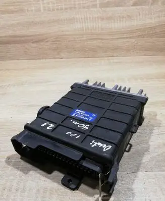 Audi 100 200 5000 C3 Engine control unit/module ECU 443906264C 0280800252