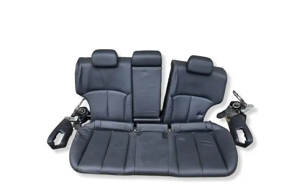 Subaru Outback Second row seats 
