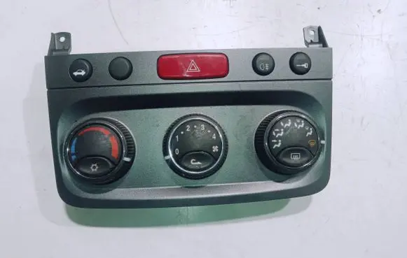 Alfa Romeo 147 Climate control unit 0000258214 01560759410 C52420872