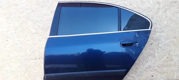 Peugeot 607 Rear door E243R001345 E243R000677
