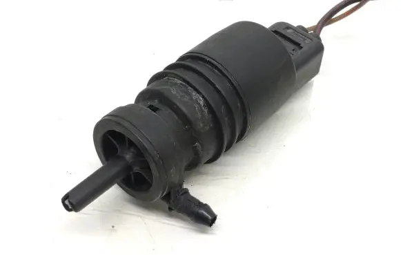 BMW X5 E53 Windscreen/windshield washer pump