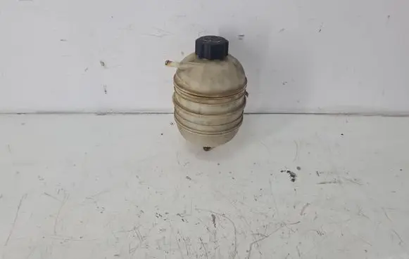 Peugeot 206 Coolant expansion tank/reservoir 9626378480