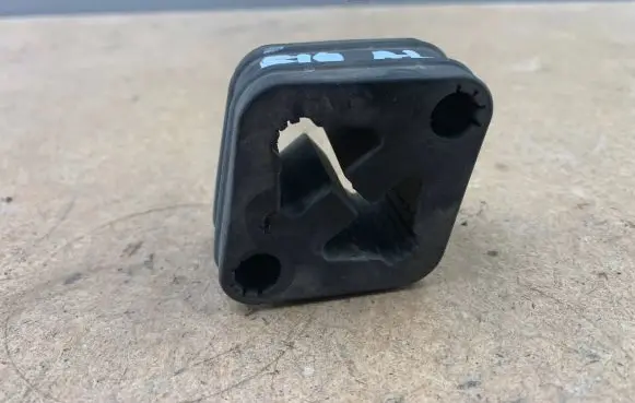Muffler mount bracket/holder