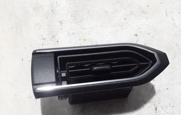 Dacia Sandero III Dashboard side air vent grill/cover trim 687612916R