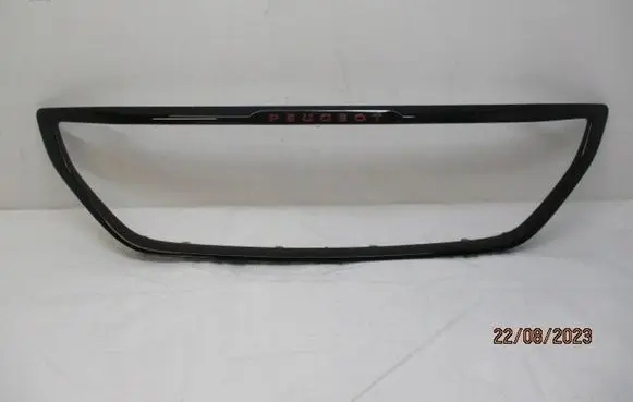 Peugeot 2008 I Front grill 98154400XU