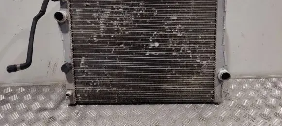 BMW X5 E70 Coolant radiator 7533472 17117533472