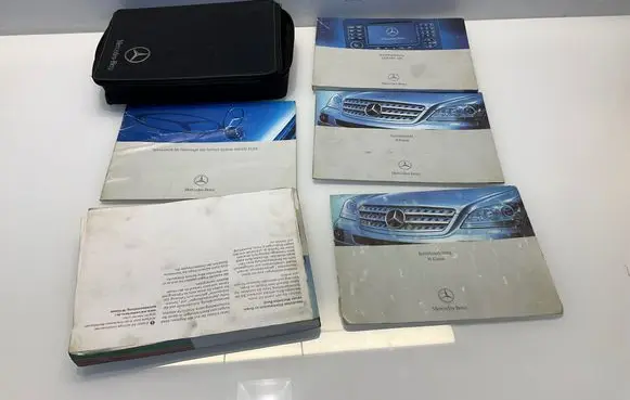 Mercedes-Benz ML AMG W164 Owners service history hand book 