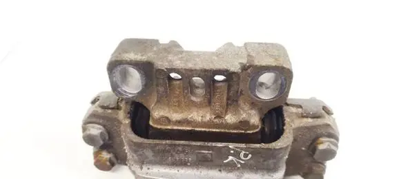 Skoda Octavia Mk2 (1Z) Engine mount bracket 1K0199555