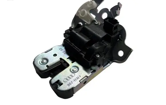 Skoda Octavia Mk3 (5E) Tailgate/trunk/boot lock/catch/latch 8R0827505A