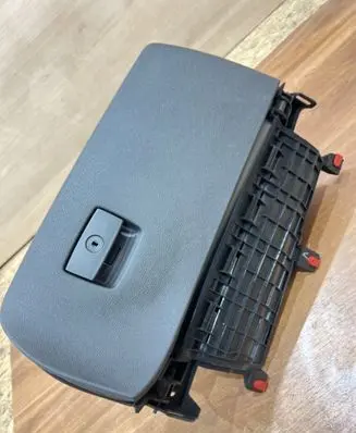 BMW X3 F25 Glove box 9210486