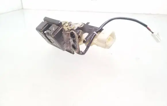 Mazda Premacy Tailgate/trunk/boot lock/catch/latch 20729