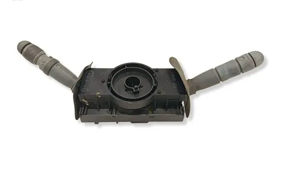 Iveco Daily 4th gen Wiper turn signal indicator stalk/switch 69500430 20100127 0796512B
