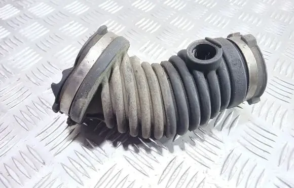 Opel Astra J Turbo air intake inlet pipe/hose 13259221