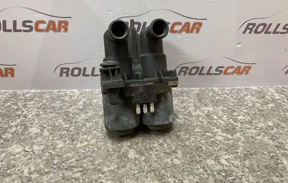 Mercedes-Benz E W210 Coolant heater control valve 1147412015
