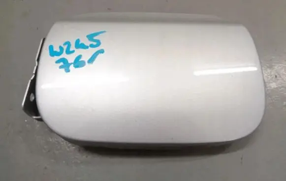 Mercedes-Benz B W245 Fuel tank cap trim 