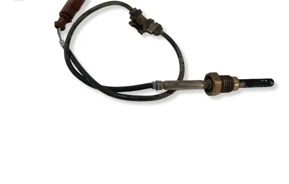 Volkswagen PASSAT B6 Exhaust gas temperature sensor 03G906088B
