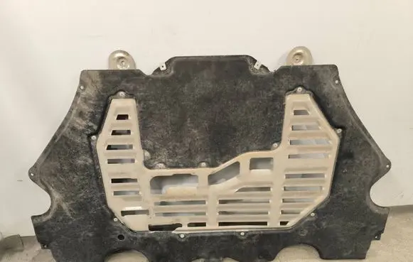 Porsche Boxster 982 Front bumper skid plate/under tray 241091